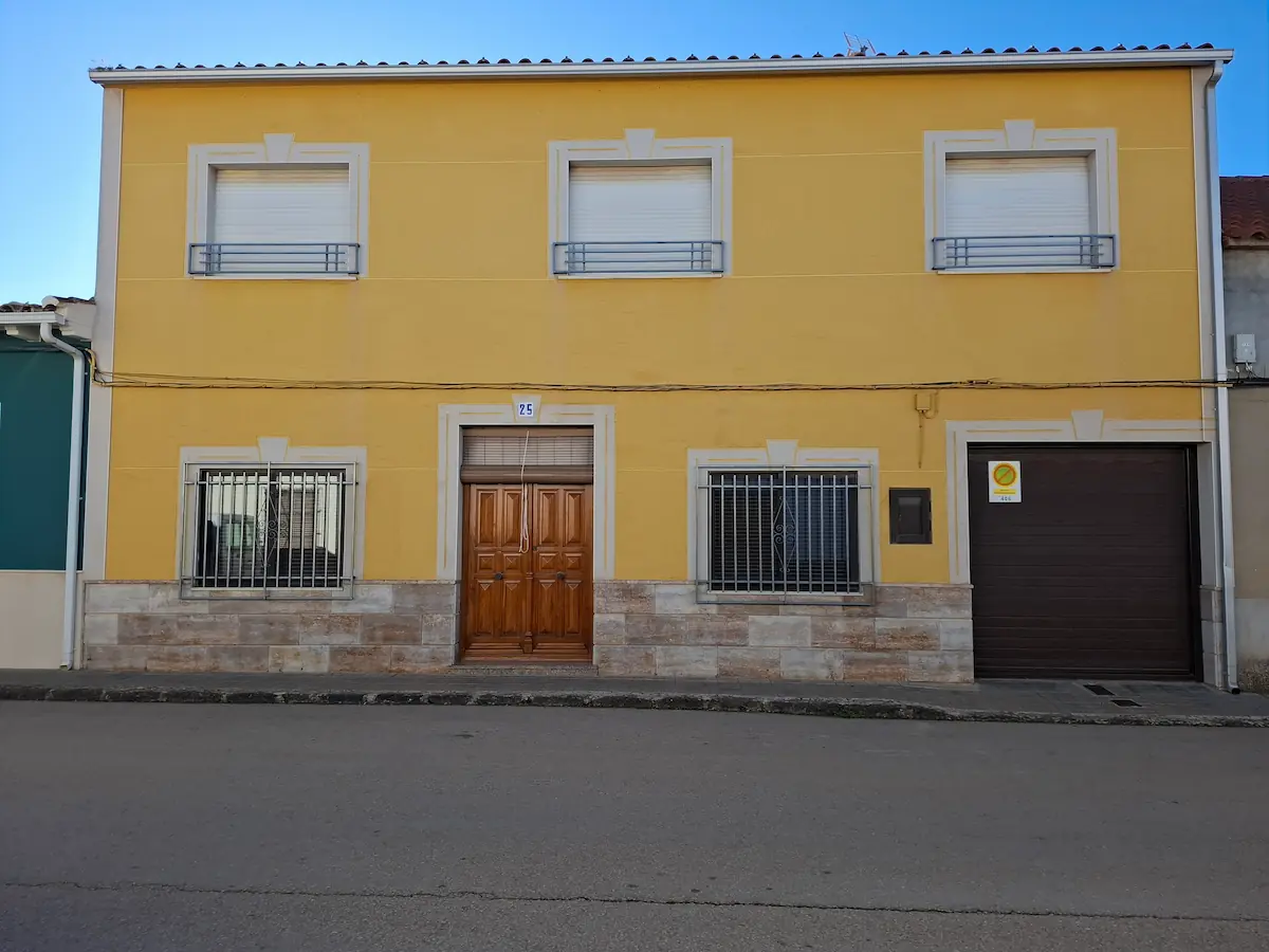 Casa C/ Juan Fernández Risell — Moral de Calatrava