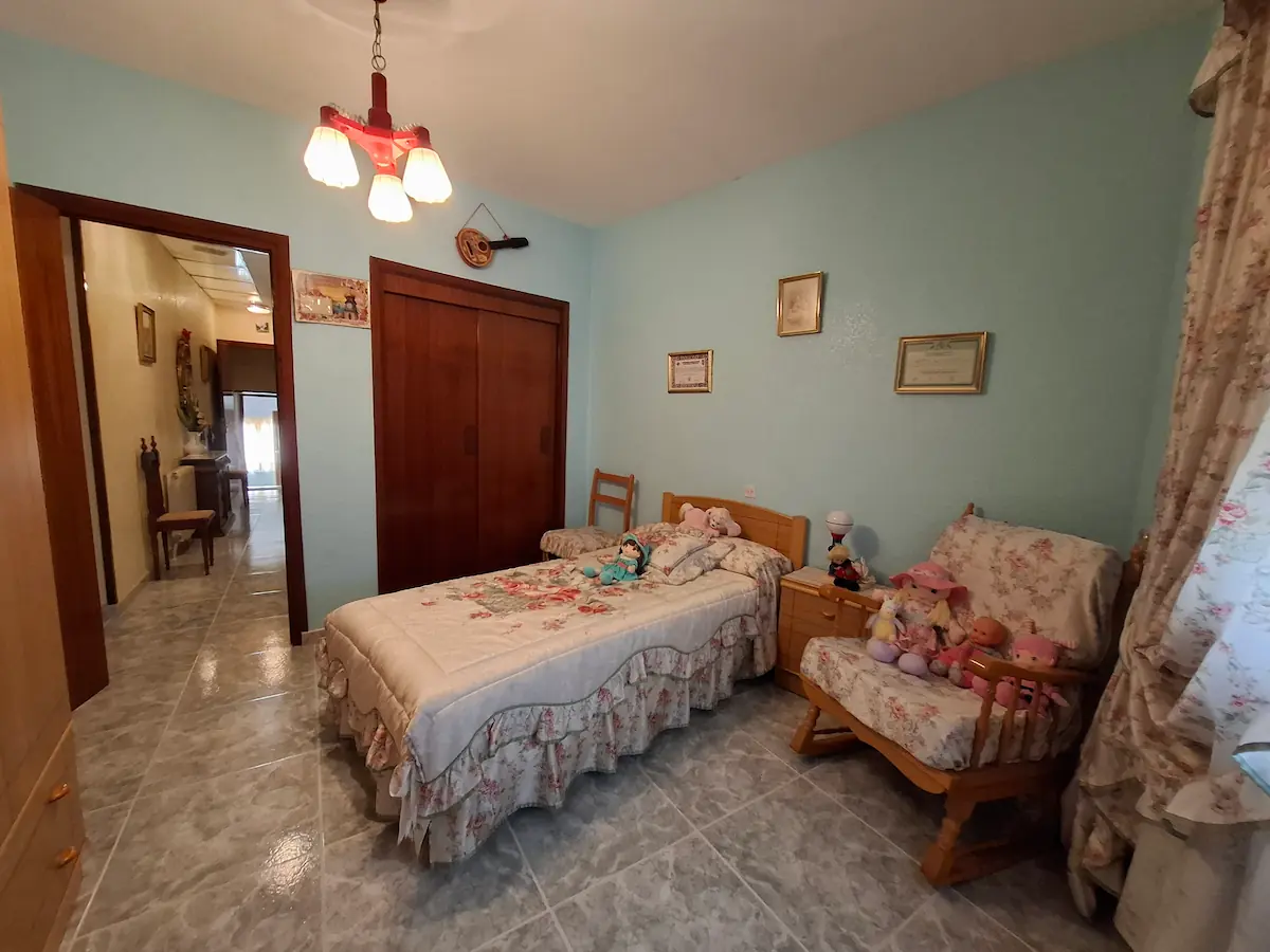 Habitación principal — vista 2